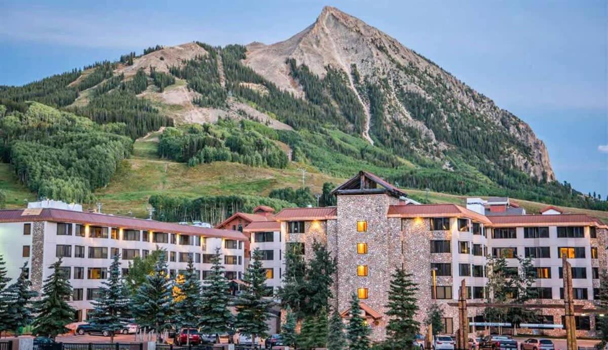 Studio 211 - Perfect Location With Pool And Hot Tub Crested Butte Eksteriør bilde