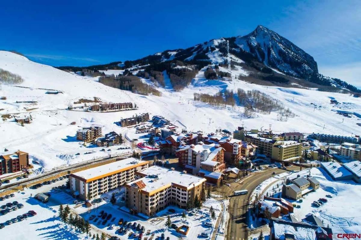 Studio 211 - Perfect Location With Pool And Hot Tub Crested Butte Eksteriør bilde
